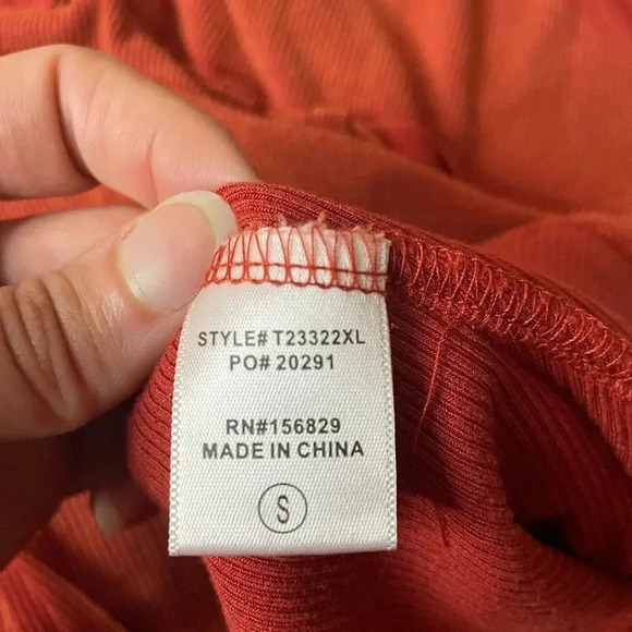 3 FOR $15 White Birch Burnt Orange Long Sleeve Flowy Top Size S - Picture 4 of 6